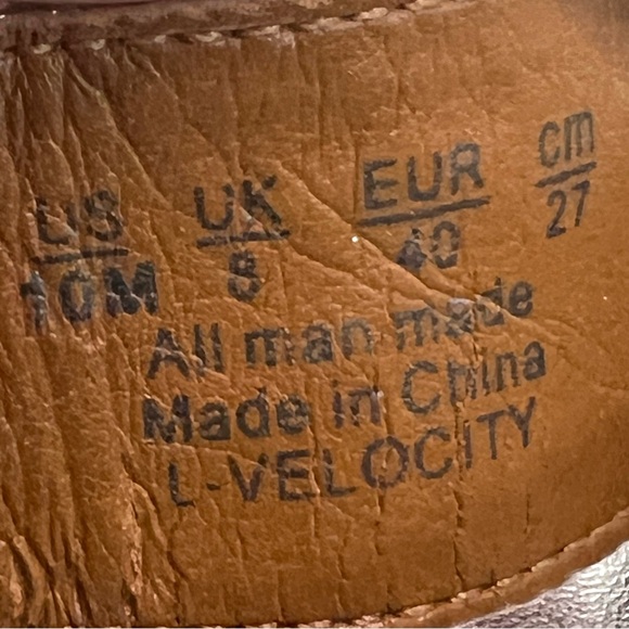 Franco Sarto Velocity Silver Snakeskin Comfort Flat Sandals Women’s 10 - Picture 12 of 13